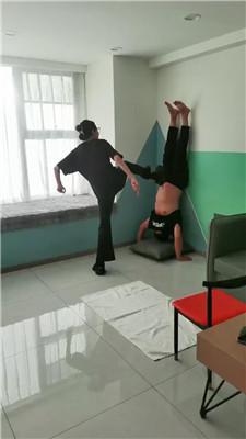 215138yjl0e4w5jjl053lz.jpg