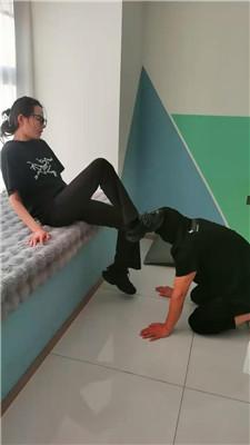 215225x4kooca8a4ooxyny.jpg