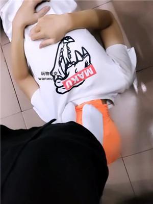 232920opptpmxnqhmobsyn.jpg