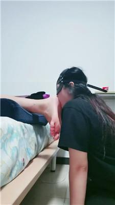 061143q0sprzyqqyd9ndd2.jpg