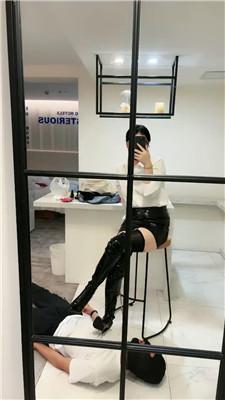 145630t455fvov4e3eehe3.jpg