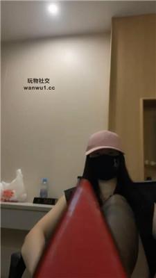 231428f8vyz1wb81zwv8db.jpg