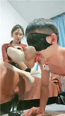 094546p6m8mrm6wuqummmm.jpg