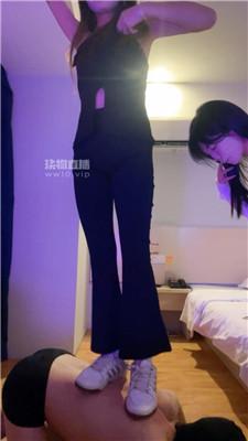 143448ota96ari7wixn7z9.jpg
