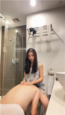232545dfl1zz8lz8mqxvt8.jpg