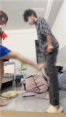 122404xmdxjduub2mz7adx.jpg