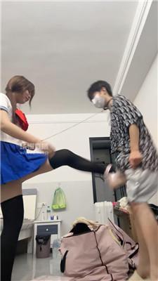 122403vr7bv7b5uab8arao.jpg