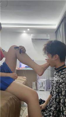 122403v4av8bhzl4034hyf.jpg