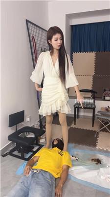 105805lg8gpqv82fd8d286.jpg